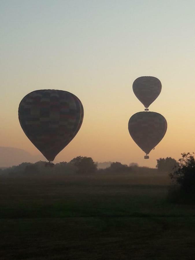 La Dolce Vita Guest House Hartbeespoort Exterior foto